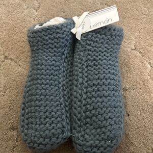 Anthropologie Lemon NEW Slippers Womens Size 2  8-10 Green Hand Knit NWT